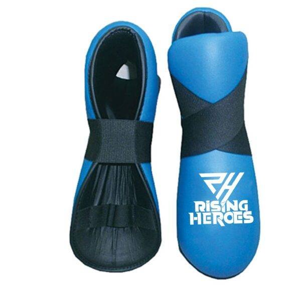13 Semi-Contact Shoes
