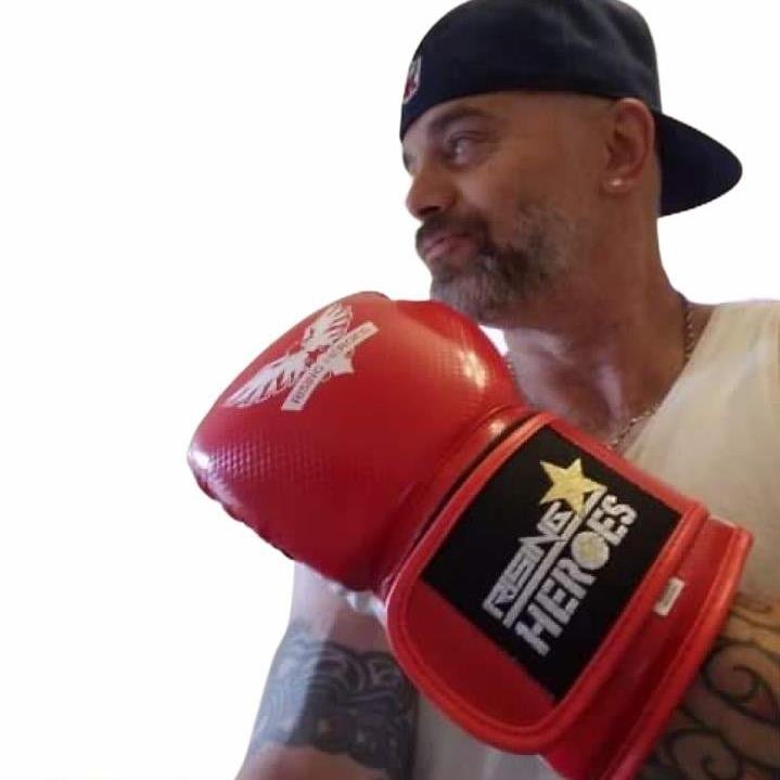 Best Boxing Gloves by Rising Heroes – Premium Quality for Training, Sparring & Competition